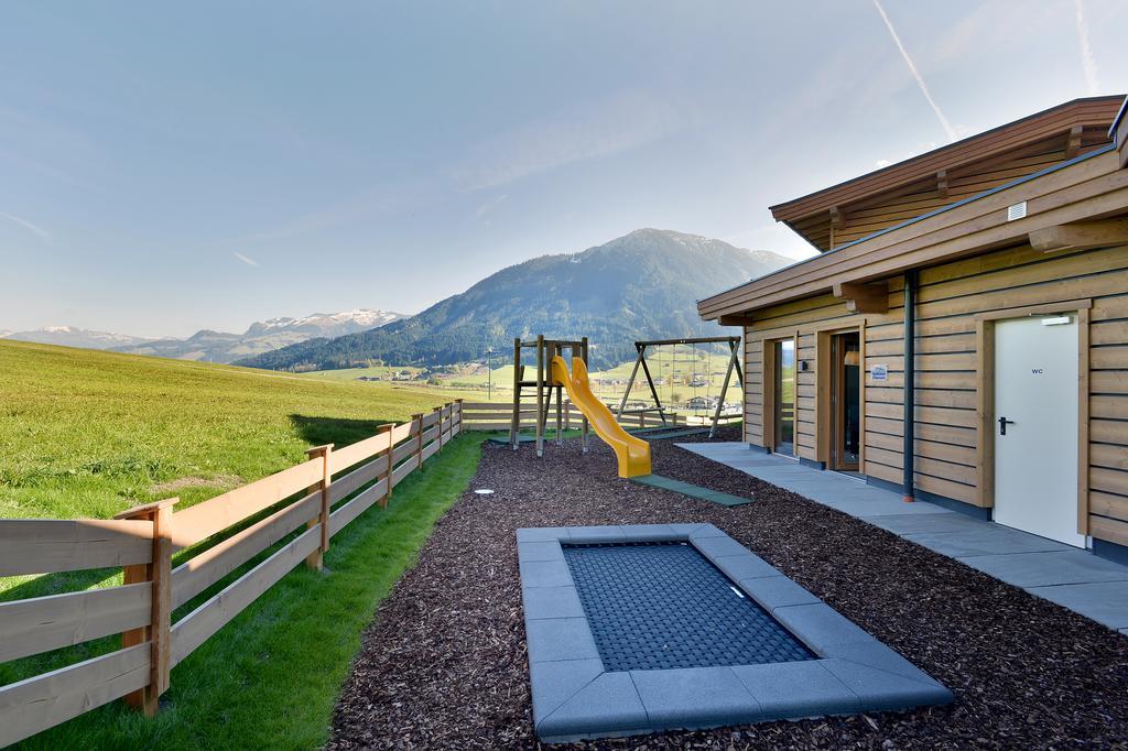 Resort Tirol Brixen am Sonnenplateau Brixen im Thale Chambre photo